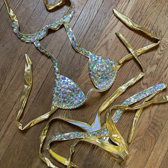 Dolls Kill Other - Brand New Gold Crystal Samba Bikini Size Small